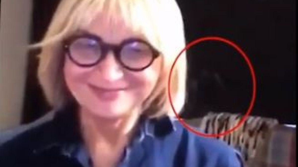 Голяма беда сполетя личния медиум на принцеса Даяна (ВИДЕО)