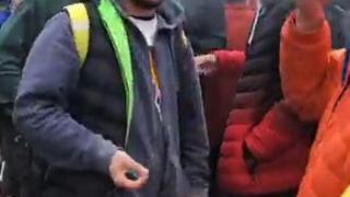 Появи се шокиращо ВИДЕО от пъпа на София! (СНИМКИ)