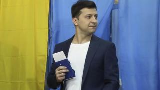Зеленски пусна своя вот и шокира журналистите с думи за Еминем (СНИМКИ/ВИДЕО)