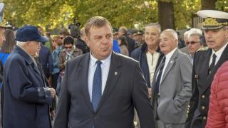Столична община маха незаконни постройки в „Орландовци“ по указания на Каракачанов