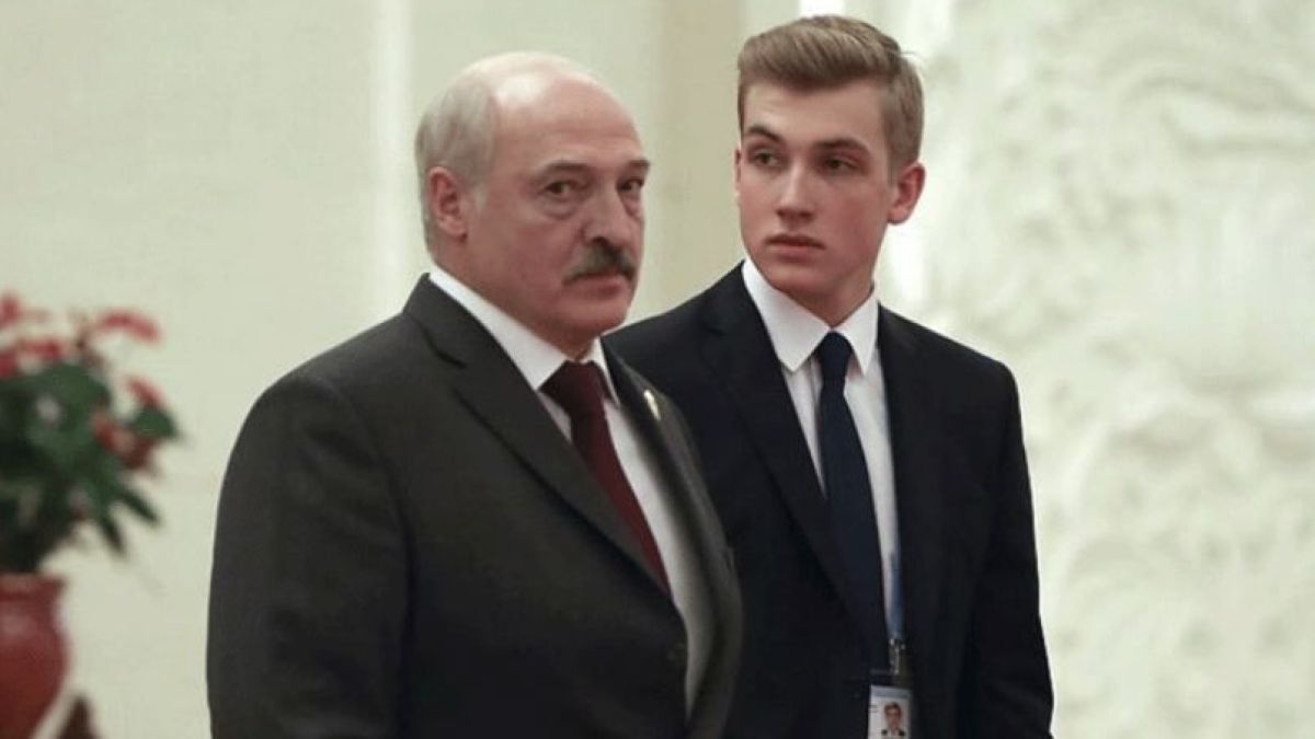 СНИМКА на порасналия син на Лукашенко взриви мрежата, девойки му се точат  