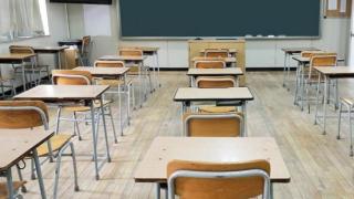 Грешка в компютърна програма накара 20 младежи да вземат най-страшното решение 