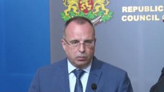 Порожанов изнесе нови скандални факти за къщите за гости