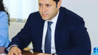 Манолев обжалва паричната си гаранция от 100 бона