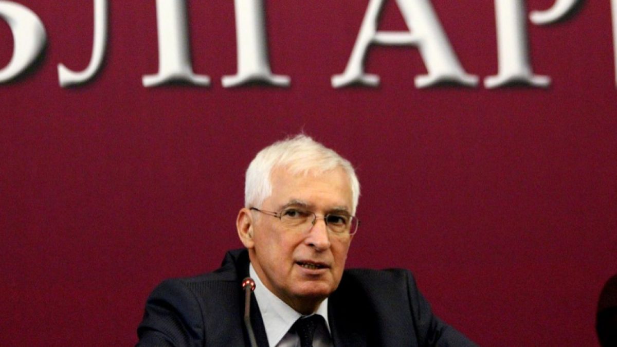 Проф. Боян Дуранкев: Сбогом, Ден на труда! Да кажем истината! 