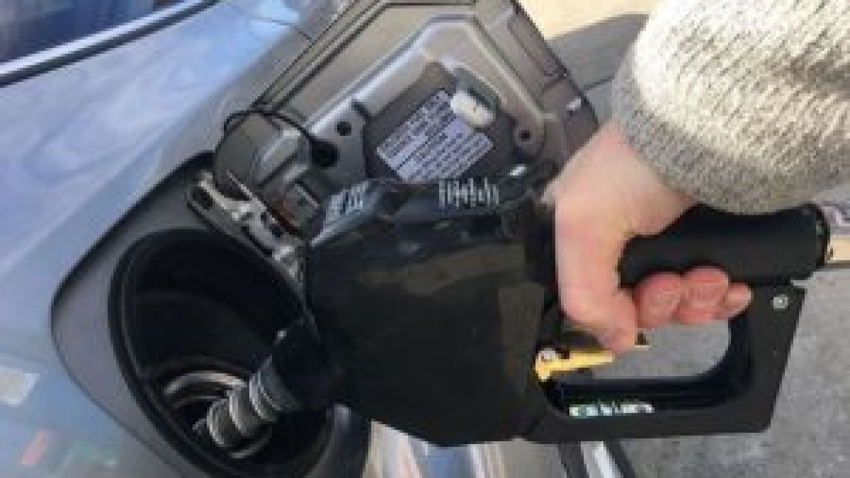 Три очевадни признака на некачествения бензин
