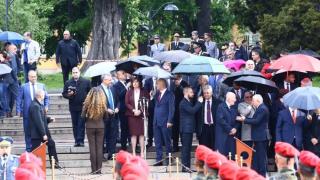 Фоторепортаж в БЛИЦ: Президентът Радев с пламенна реч за армията
