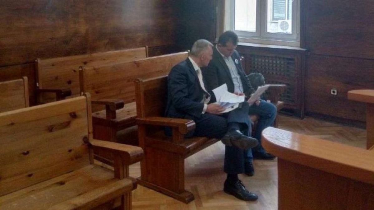  „БОЕЦ“ продължава да разиграва цирк с абсурда, че Делян Пеевски не трябвало да бъде регистриран в ЦИК