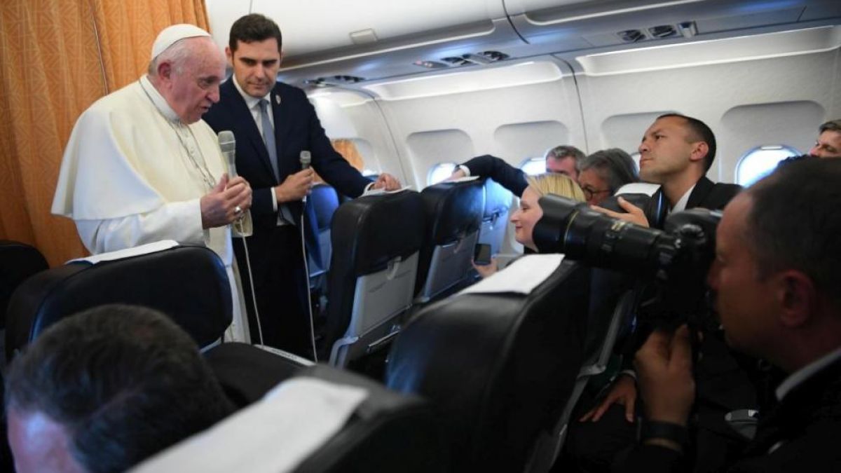 Папата направи ексклузивен коментар за отношенията с православната църква