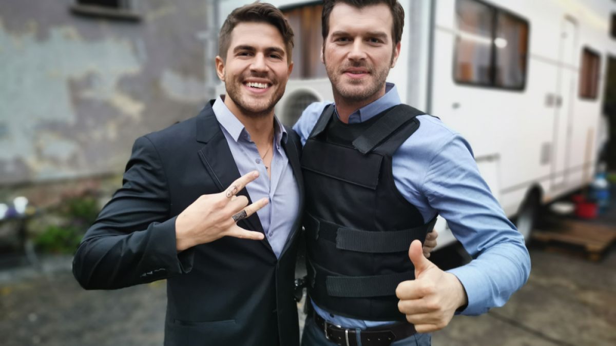 Иво Аръков мери сили с Къванч Татлъту в турски сериал