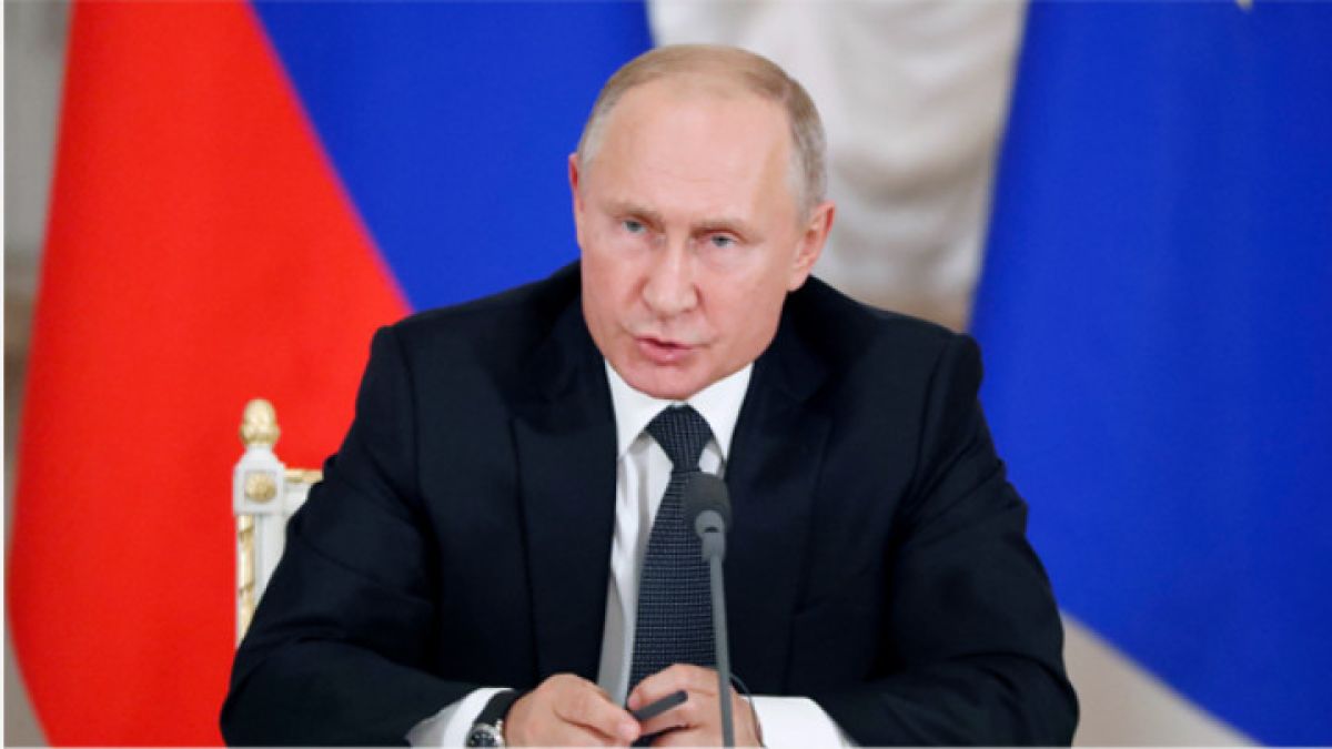 Путин смени по телефона ръководството на Военноморския флот на Русия