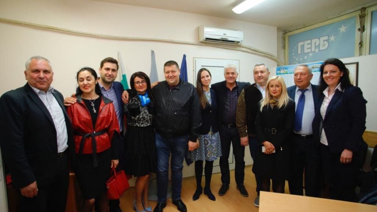 Ева Майдел в Дупница: Има два вида евродепутати – такива, които изпускат самолети и демокрацията им е отнела много, и такива, които работят неуморно за България 