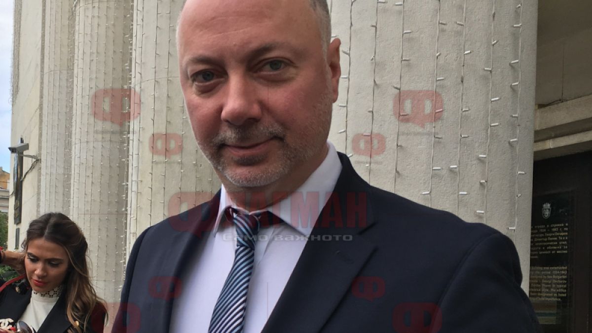 Росен Желязков: Пет фирми се борят за концесията на Летище София