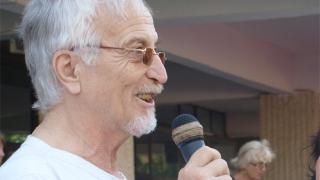 Напусна ни един от най-талантливите ни поети 