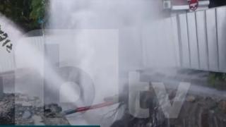 Тръба се спука зрелищно в София, остави квартали на сухо (ВИДЕО)