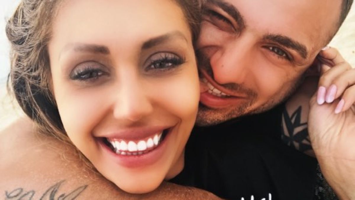 Ето каква е истината за зъбите на Джулиана Гани... 