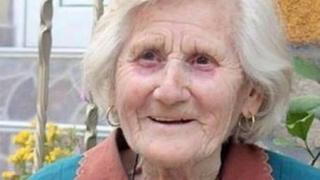 Скръб скова България: Почина айтоската баба Ванга