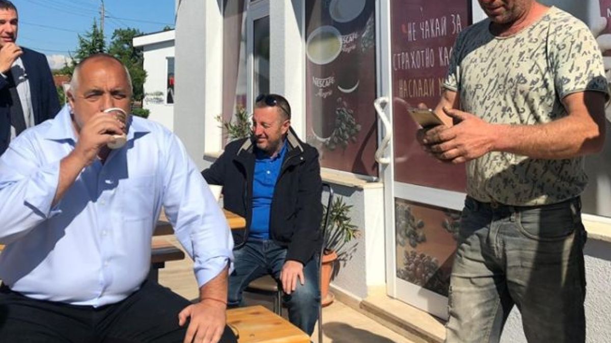 Борисов показа супер неочаквани СНИМКИ, на които заедно с Горанов и Дончев се...