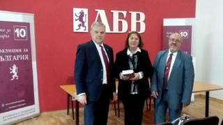 Румен Петков и доц. Георги Кючуков се срещнаха с председателя на Тракийските дружества във Варна Веска Димова