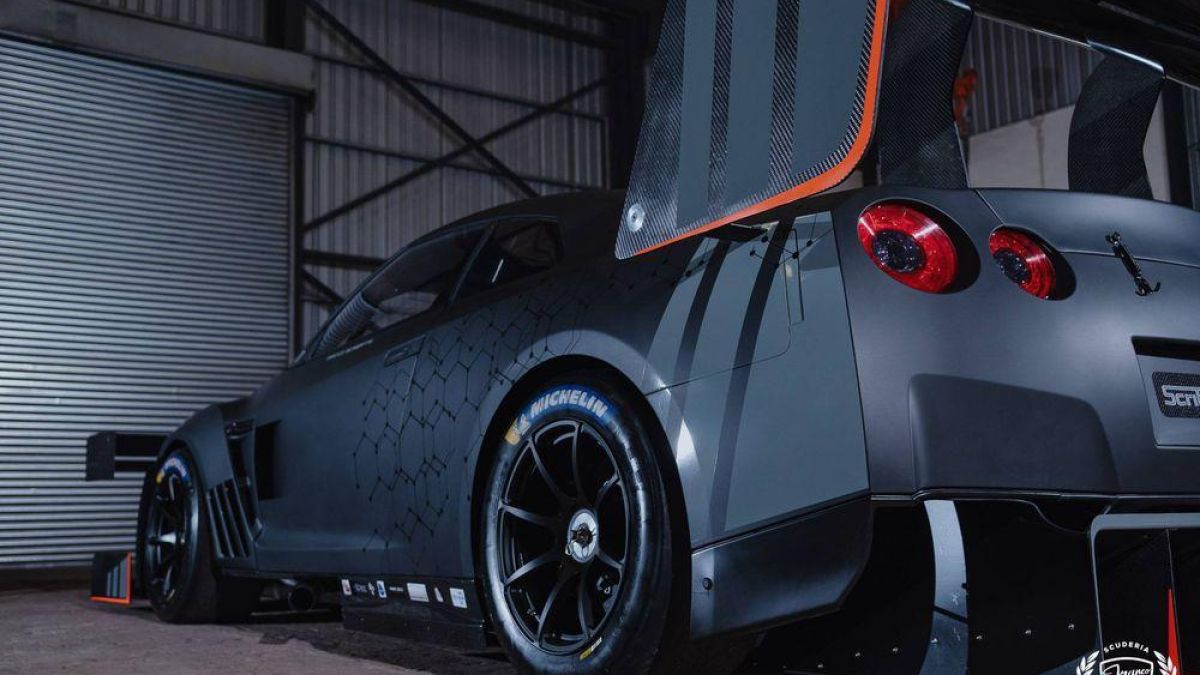 Вижте най-невероятния тунинг на Nissan GT-R за всички времена (СНИМКИ)