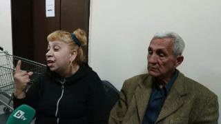 Драма в съда: Отложиха делото за убийството на Жоро Плъха, майката на циганина проплака, че...