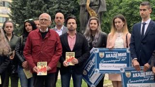 Трима математици получиха стипендии от "Атака" в Пазарджик