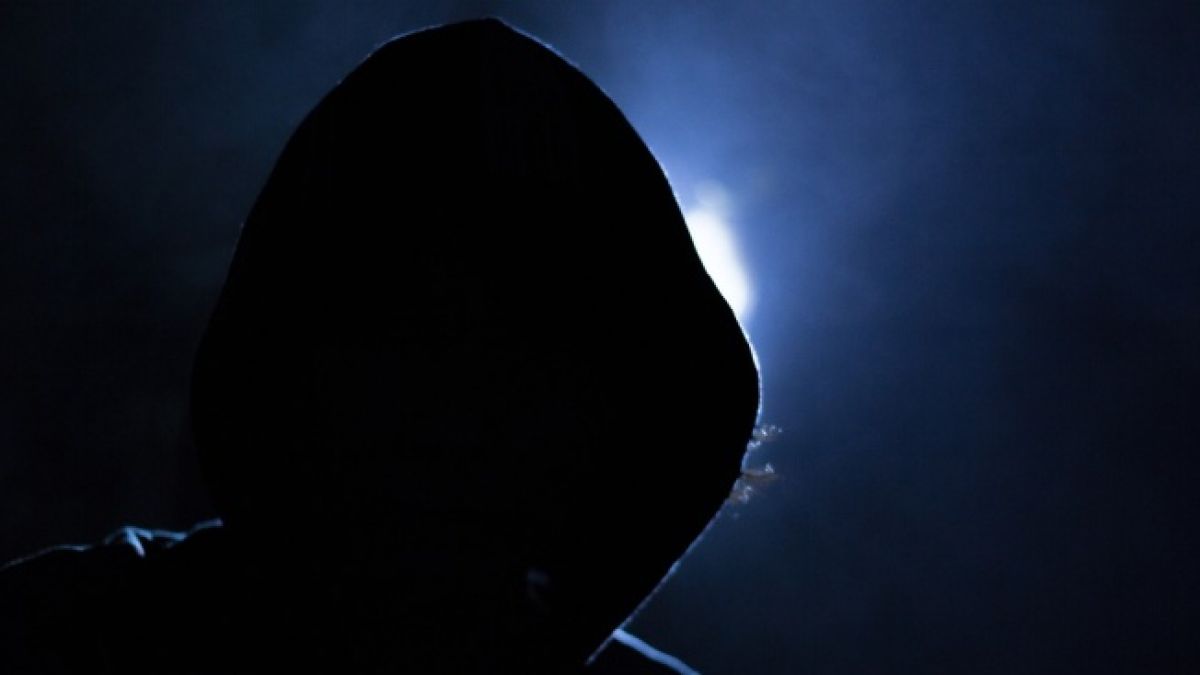 100 години затвор грозят български хакер в САЩ