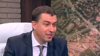 Главният архитект на София маха климатиците на президенството и МС 