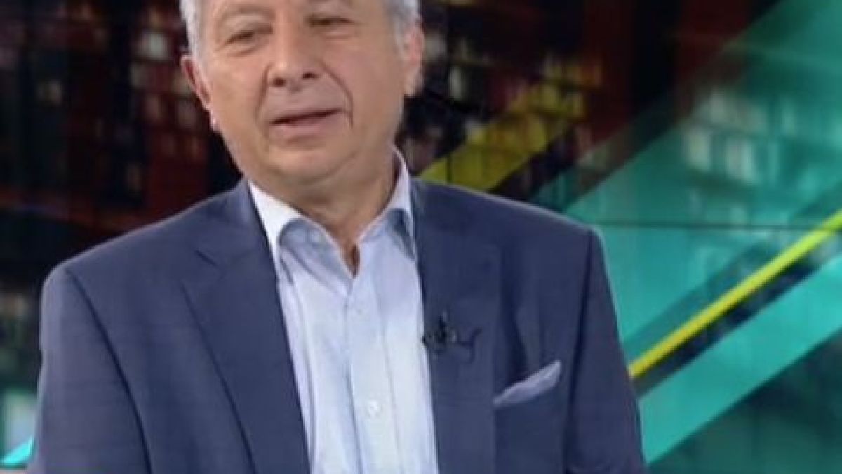 Проф. Огнян Герджиков: Лозан Панов се хлъзна към политиката