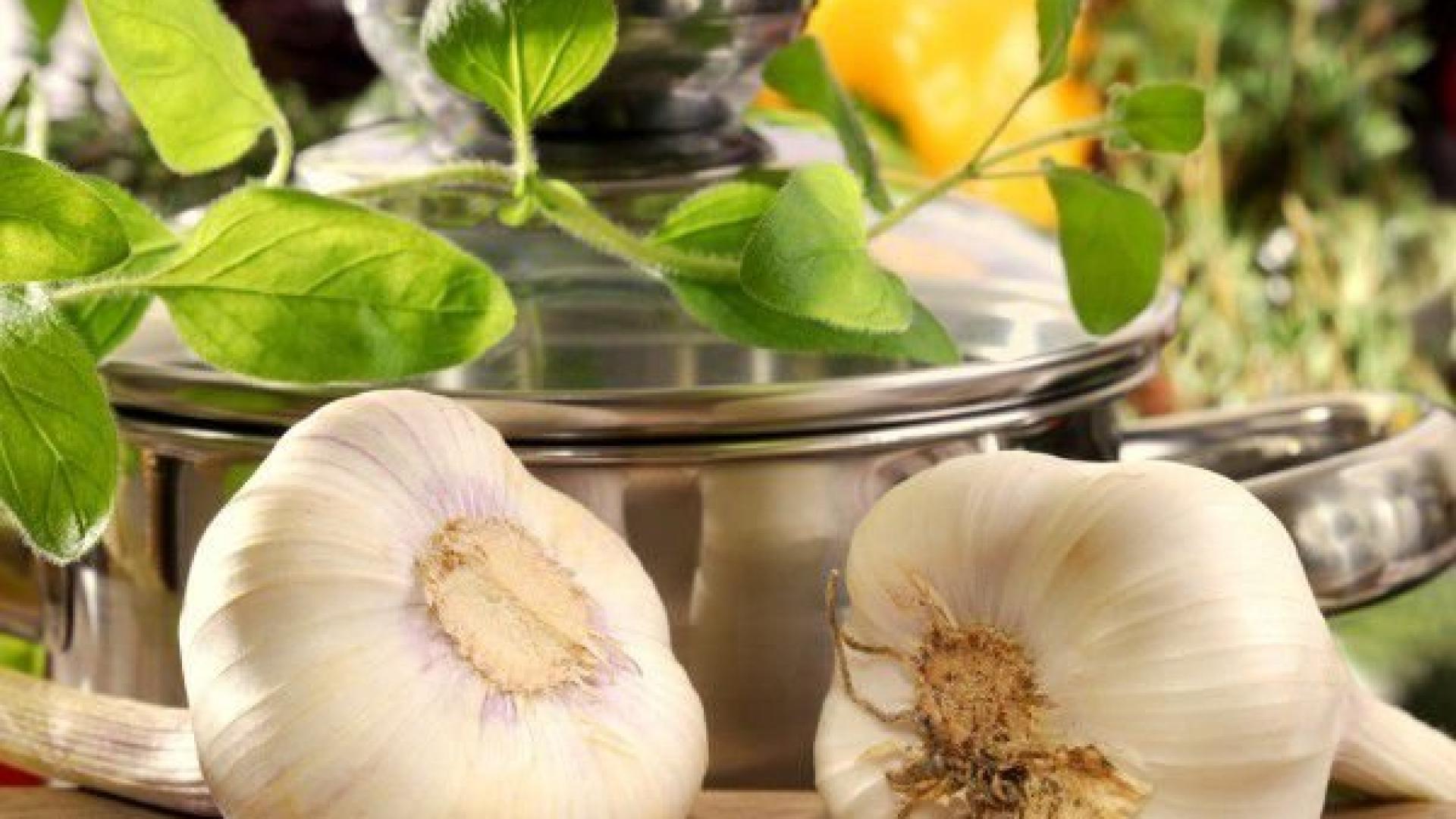 Какво ще се случи с черния дроб, ако ядете чесън всеки ден