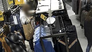 Българки циганки превърнаха Чехия в бандитски район, крадат там, а после...
