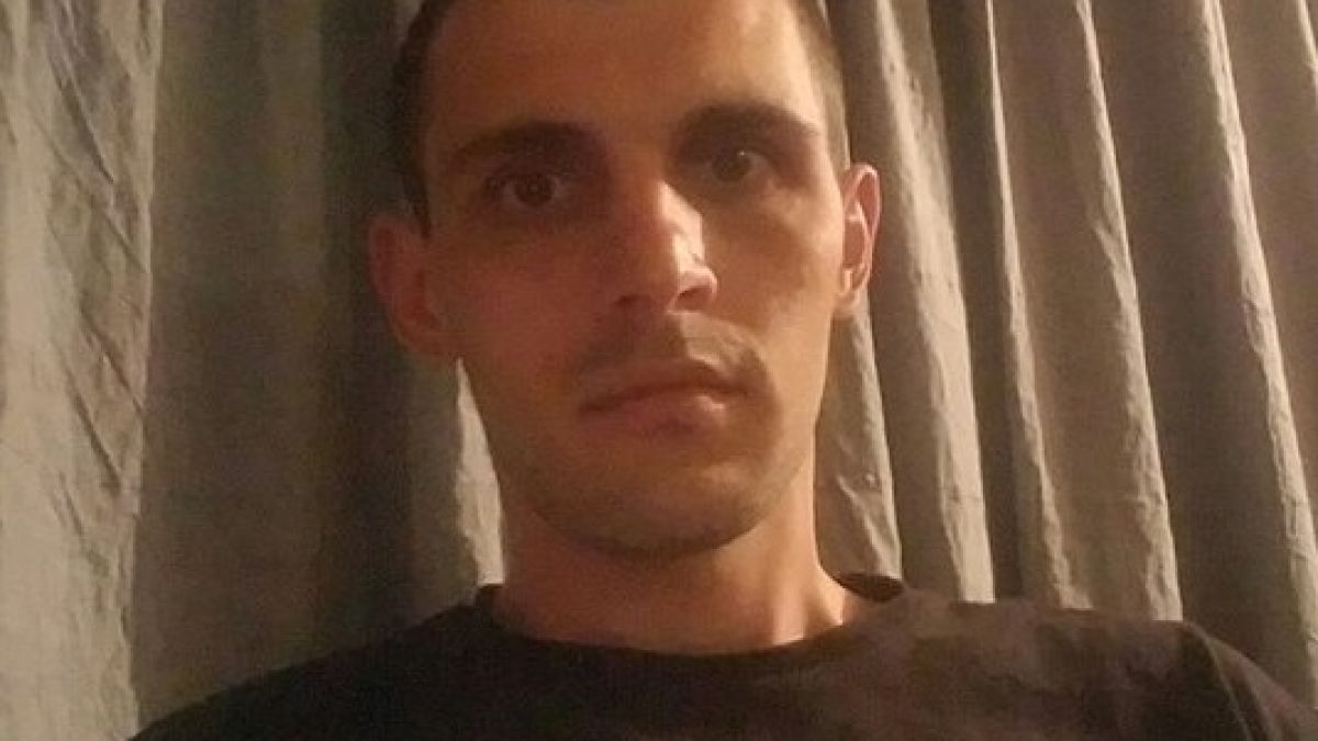 Близък на Валентин, който бе намерен мъртъв в Темза, с шокираща версия за смъртта му