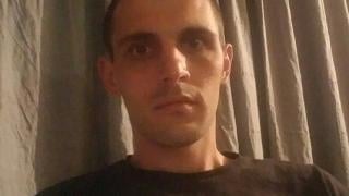 Близък на Валентин, който бе намерен мъртъв в Темза, с шокираща версия за смъртта му