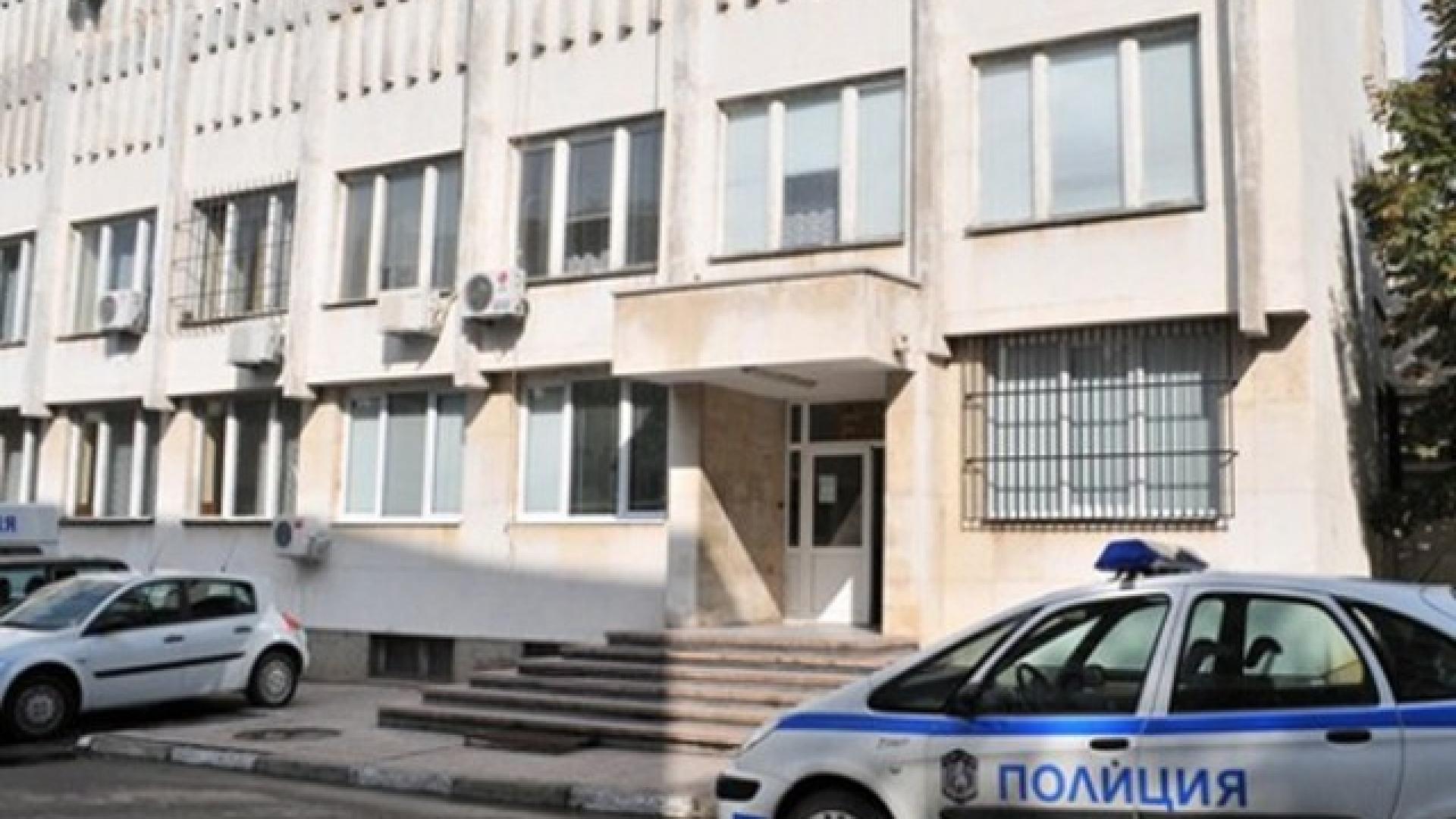 Апаши надхитрят системата през дупка в закона 