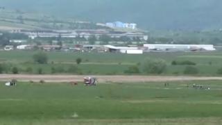 Първи СНИМКИ и ВИДЕО от зловещата авиокатастрофа с 2 трупа край Ихтиман