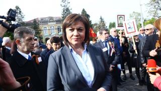 Нинова се мобилизира! Спешно свиква...