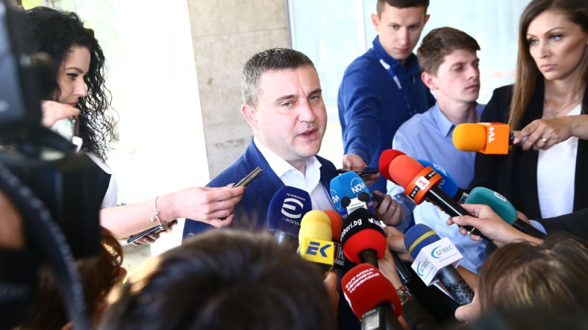 Горанов: Не трябва да обезглавяваме НАП