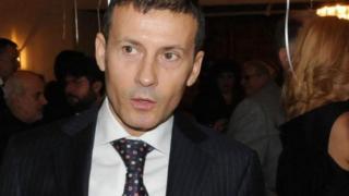 Лекари от "Пирогов" попариха "тежко" болния Миню Стайков