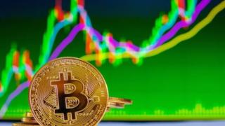Биткойнът удари тавана