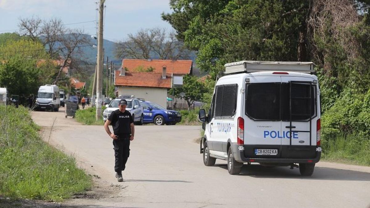 Проверяват действията на полицаите при залавянето на Стоян Зайков