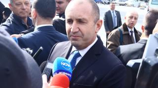 Президентът Радев оправи примамливо предложение на българите в САЩ