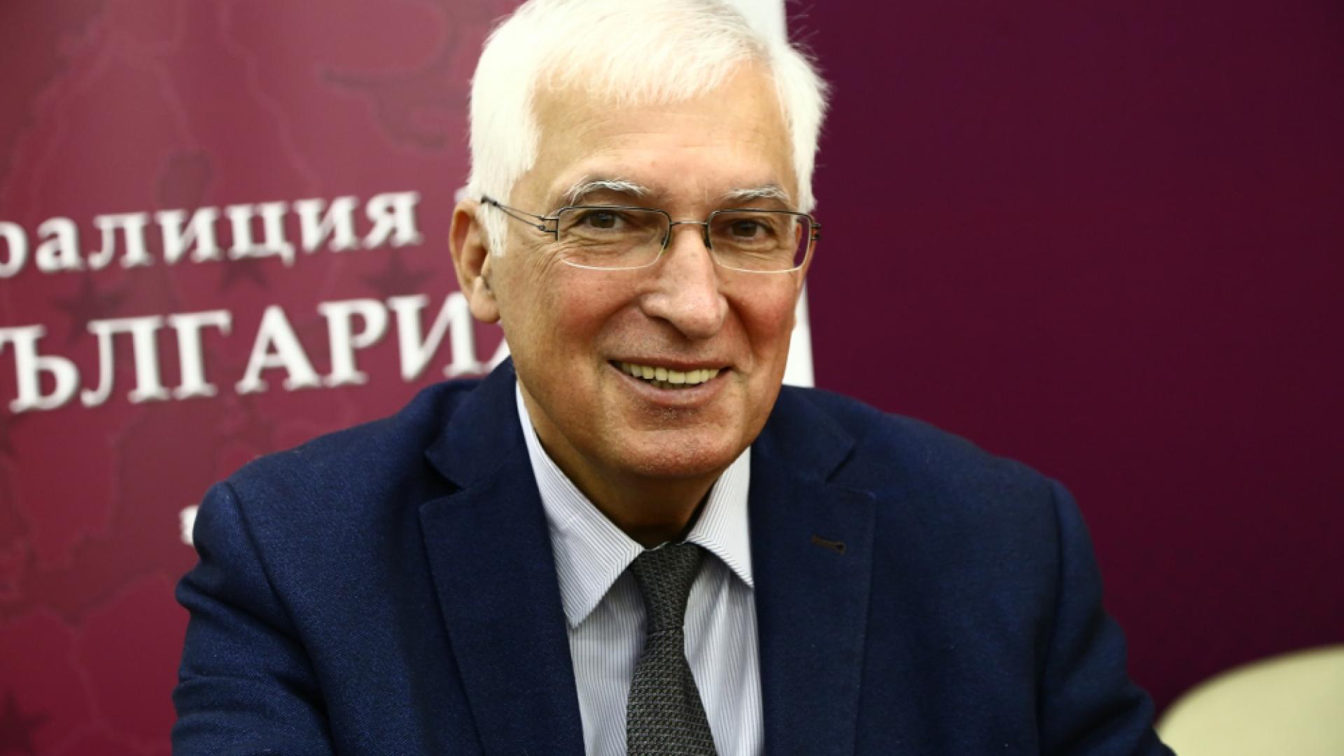 Проф. Дуранкев разнищи бюджет 2022 на Василев и каза къде може да се обърне каруцата