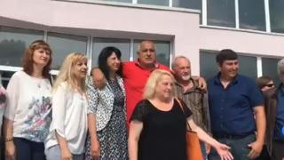 Борисов разцелува руса даскалица и ѝ отправи уникално предложение (СНИМКИ/ВИДЕО)