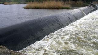 В Петрич източват язовири, чакат над 80 л/кв.м дъжд