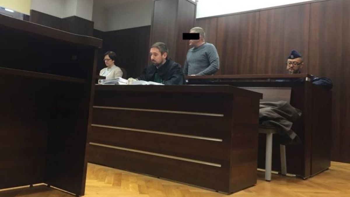 Бандит №1 на Полша изгоря заради кокошкарска кражба в пловдивско село