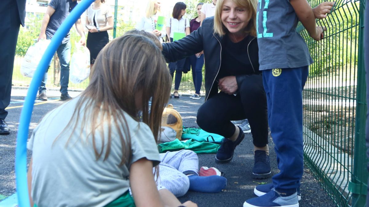 Фандъкова огласи инвестициите в образованието  в столицата