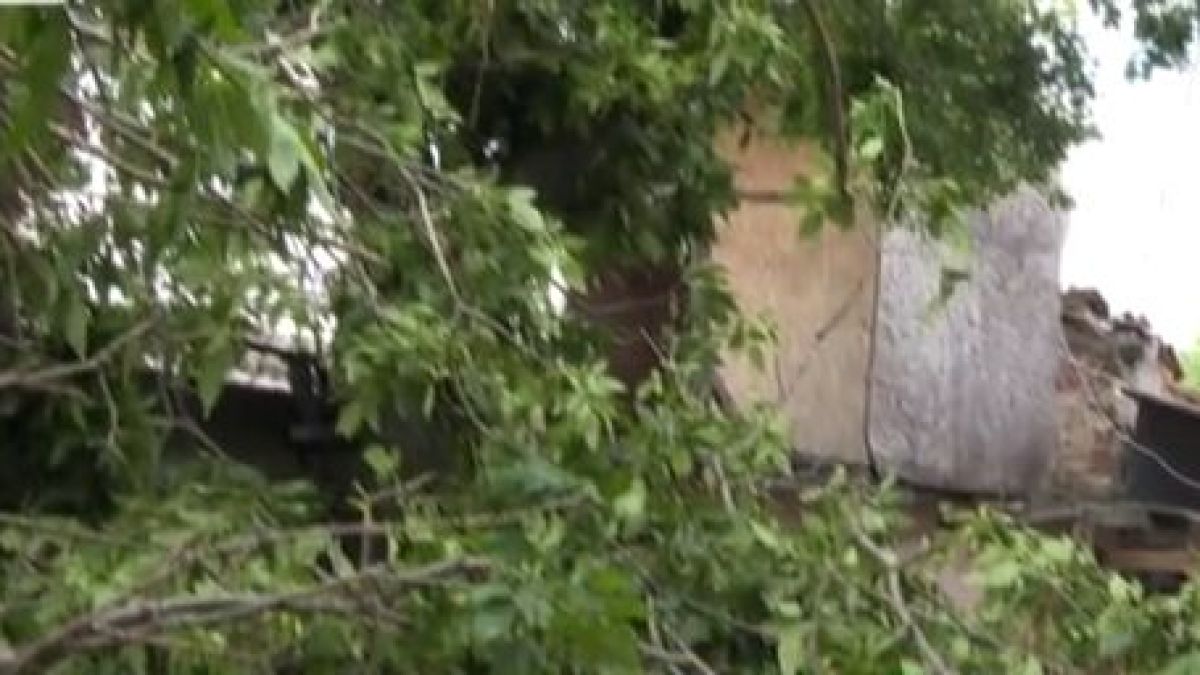 Страшна буря, незапомнена от 70 години, удари старозагорско село