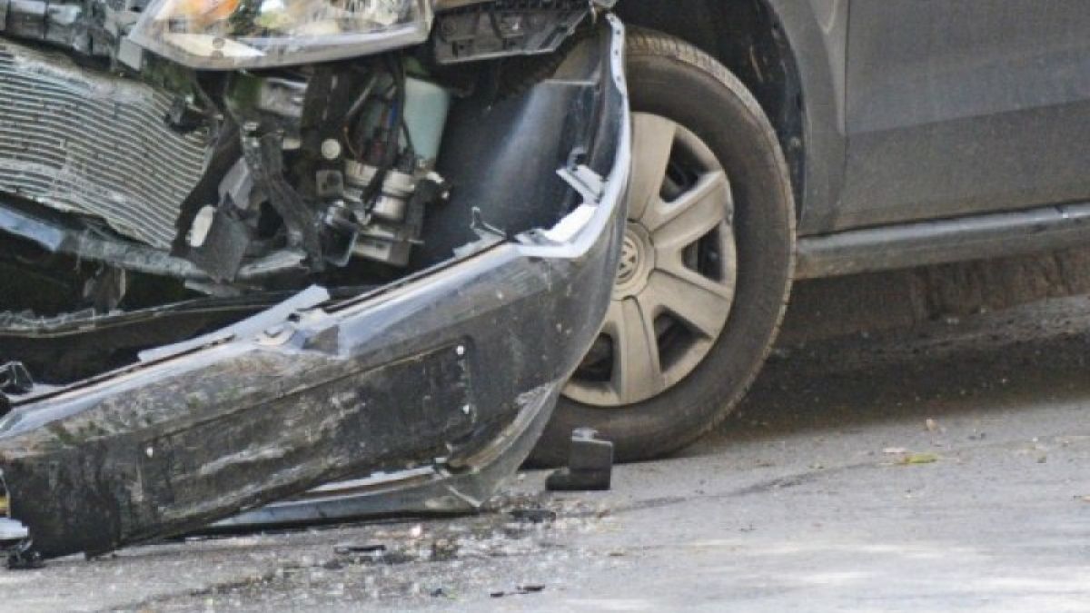 Извънредно и първо в БЛИЦ! Кървав ад на столичния бул. "Цар Борис Трети"