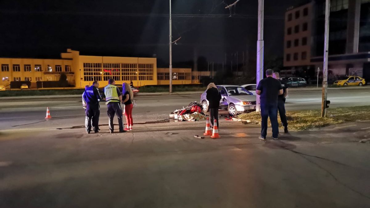 Само в БЛИЦ: Трагедията със загиналия моторист във Варна е неописуема! (СНИМКИ)