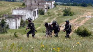 Борисов благодари на военните от база "Ново село" и разкри... (СНИМКИ)